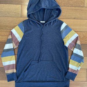 e.Luna Multicolor Stripe Sleeve Hoodie